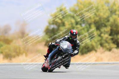 media/May-15-2022-SoCal Trackdays (Sun) [[33a09aef31]]/Turn 7 (1145am)/